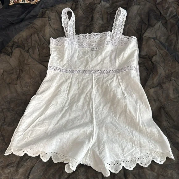 Charo Ruiz White Eyelet Lace Garment - Picture 9 of 12